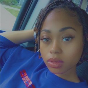 Meet your Posher, Danyel